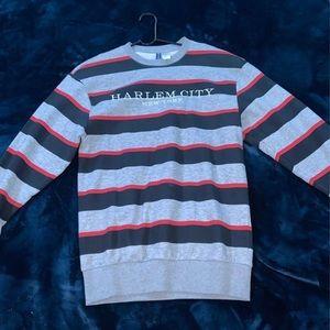 Only worn once, it’s a good size and color.